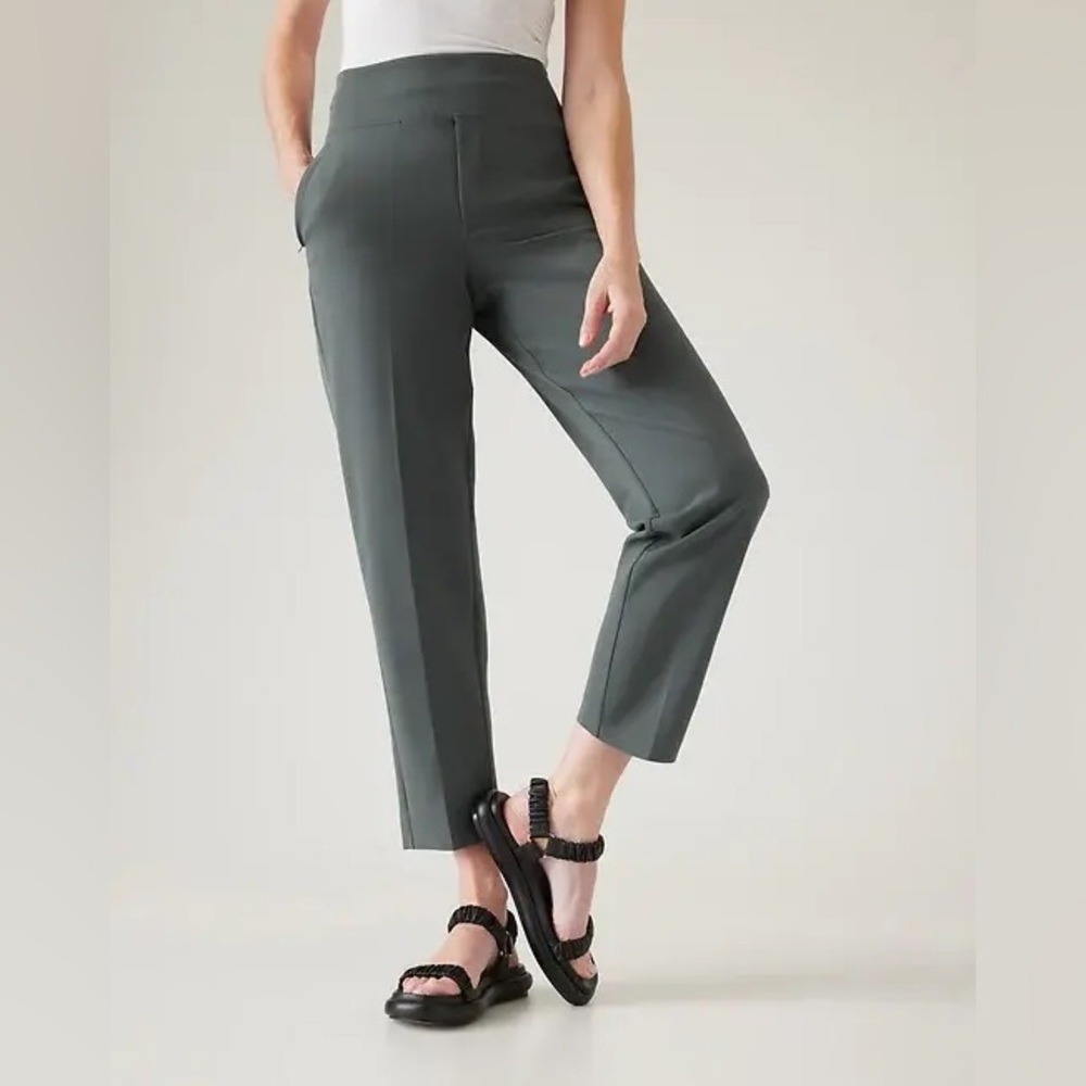 Like new ATHLETA Endless Pants Bali Green